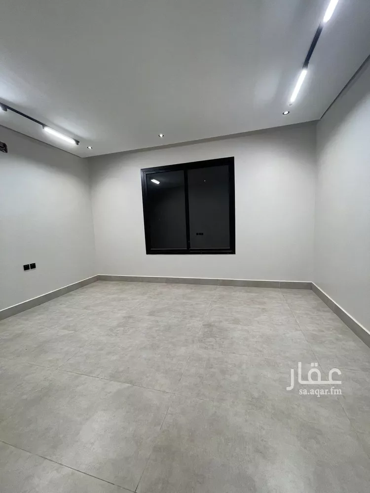 دور للبيع في شارع احمد بن سعادة, حي الرمال, مدينة الرياض, منطقة الرياض