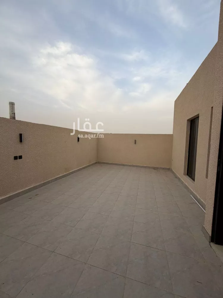 دور للبيع في شارع أبي الحسن علي الجرجاني4, حي الرمال, مدينة الرياض, منطقة الرياض 12