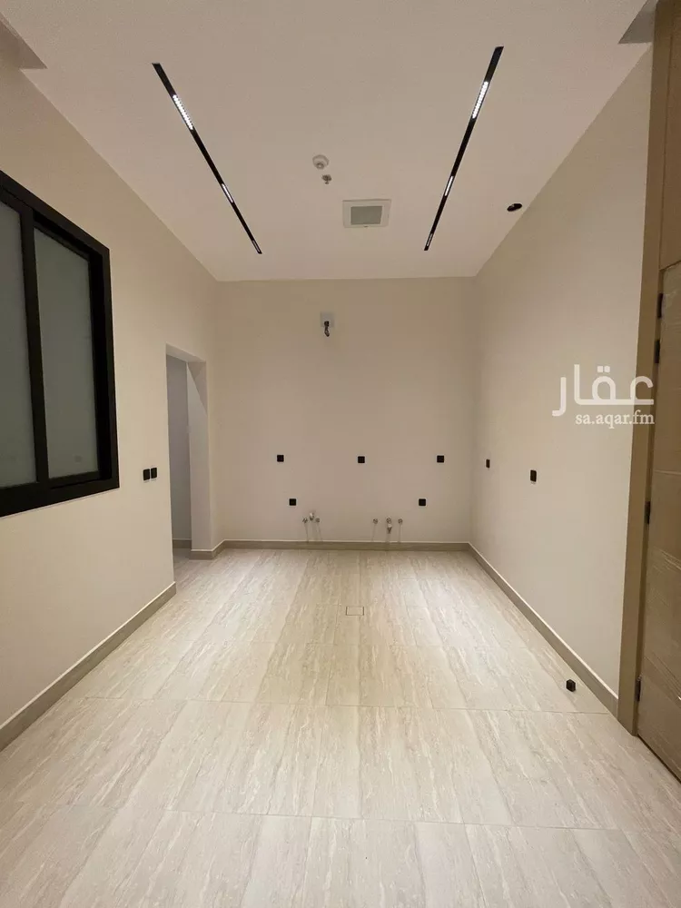 شقة للبيع في شارع أحمد بن قاسم, حي إشبيلية, مدينة الرياض, منطقة الرياض صورة 3