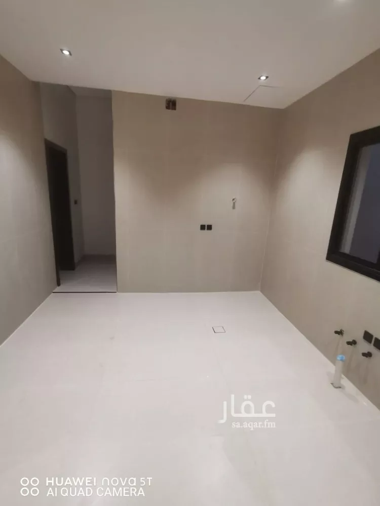فيلا للبيع في شارع حجاج بن أرطأة, حي الرمال, مدينة الرياض, منطقة الرياض صورة 2