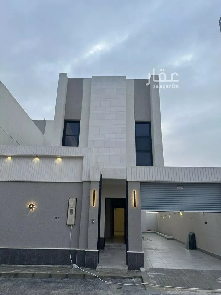 Villa for Sale in Riyadh Al Janadriyah