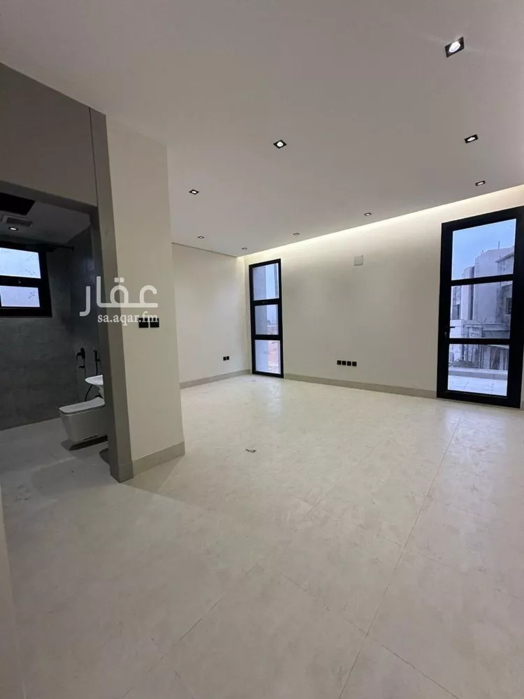 فيلا للبيع في شارع جولاء, حي الجنادرية, مدينة الرياض, منطقة الرياض 6