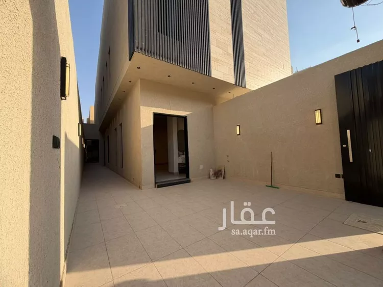 فيلا للبيع في شارع ياسين بسيوني, حي الرمال, مدينة الرياض, منطقة الرياض 7