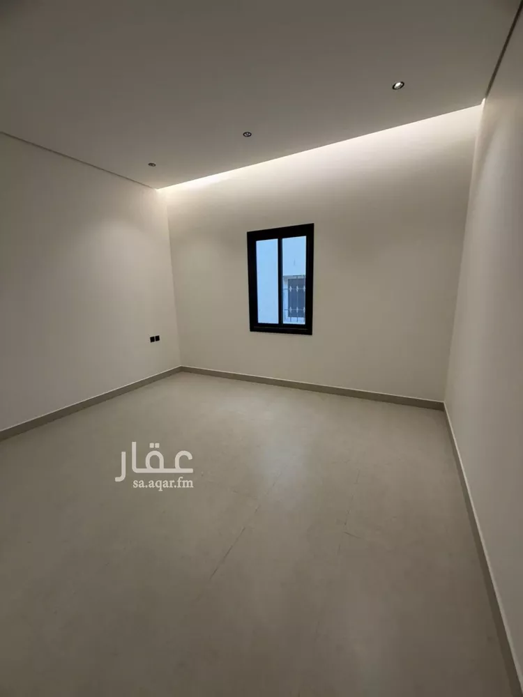فيلا للبيع في شارع ياسين بسيوني, حي الرمال, مدينة الرياض, منطقة الرياض 12