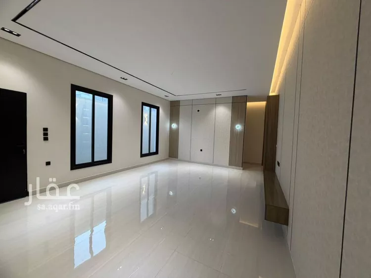 Floor for Sale in Riyadh Al Janadriyah