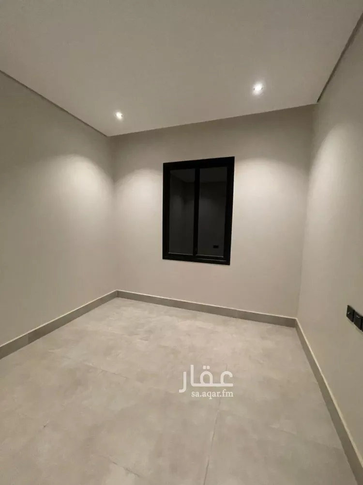 دور للبيع في شارع عبيدالله الفقيه, حي الرمال, مدينة الرياض, منطقة الرياض صورة 2
