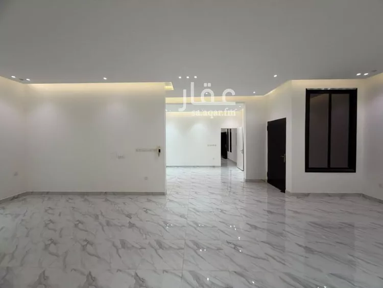 Floor for Sale in Riyadh Al Qadisiyah