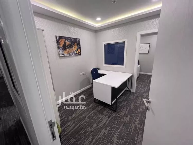 Commercial Office for Rent in Riyadh Al Ghadir صورة 4