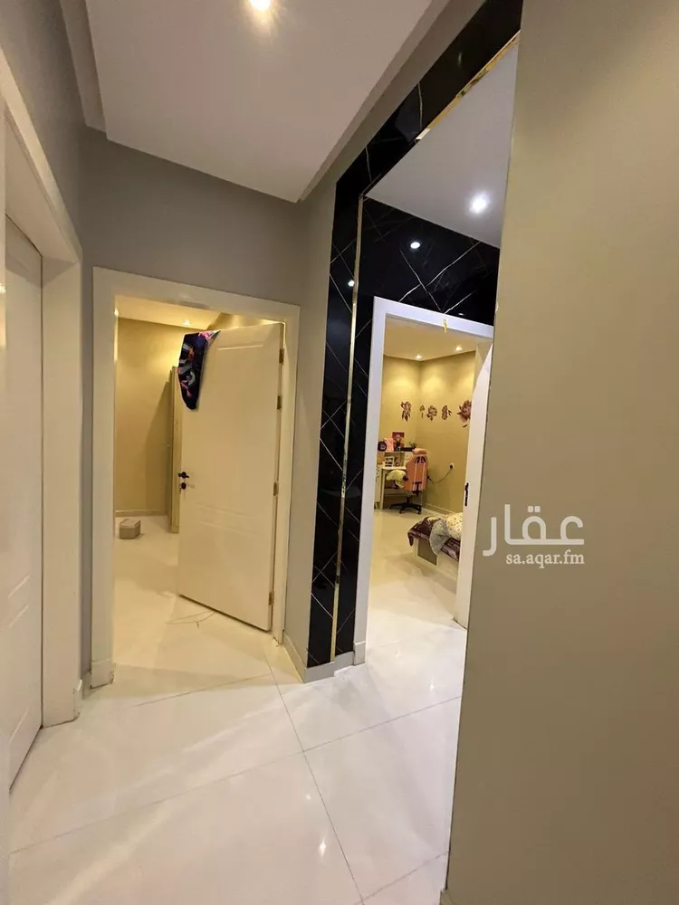 فيلا للإيجار في شارع شمس الدين بن خلكان, حي السويدي, مدينة الرياض, منطقة الرياض صورة 2