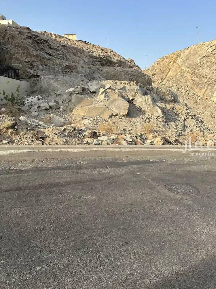 Land for Sale in Mecca Al Hamra wa Um Al Joud