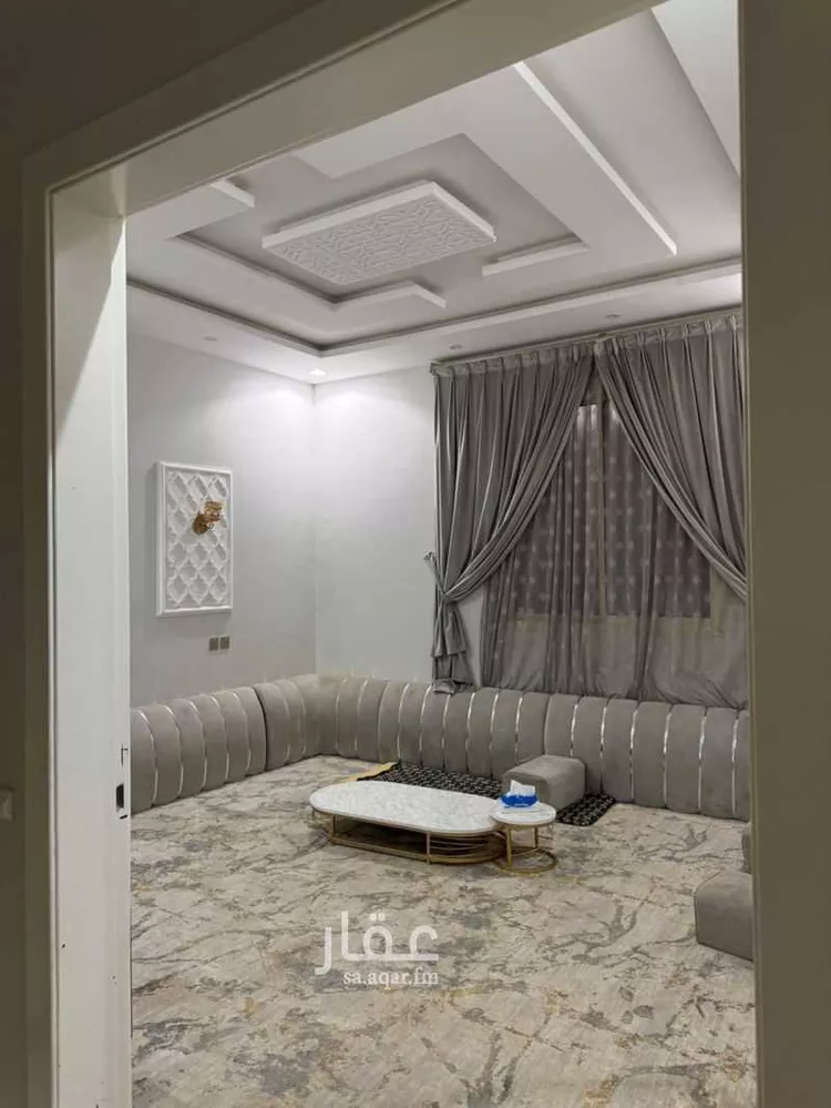 دور للبيع في شارع الجامعة 37, حي الجامعة, مدينة المزاحمية, منطقة الرياض صورة 4