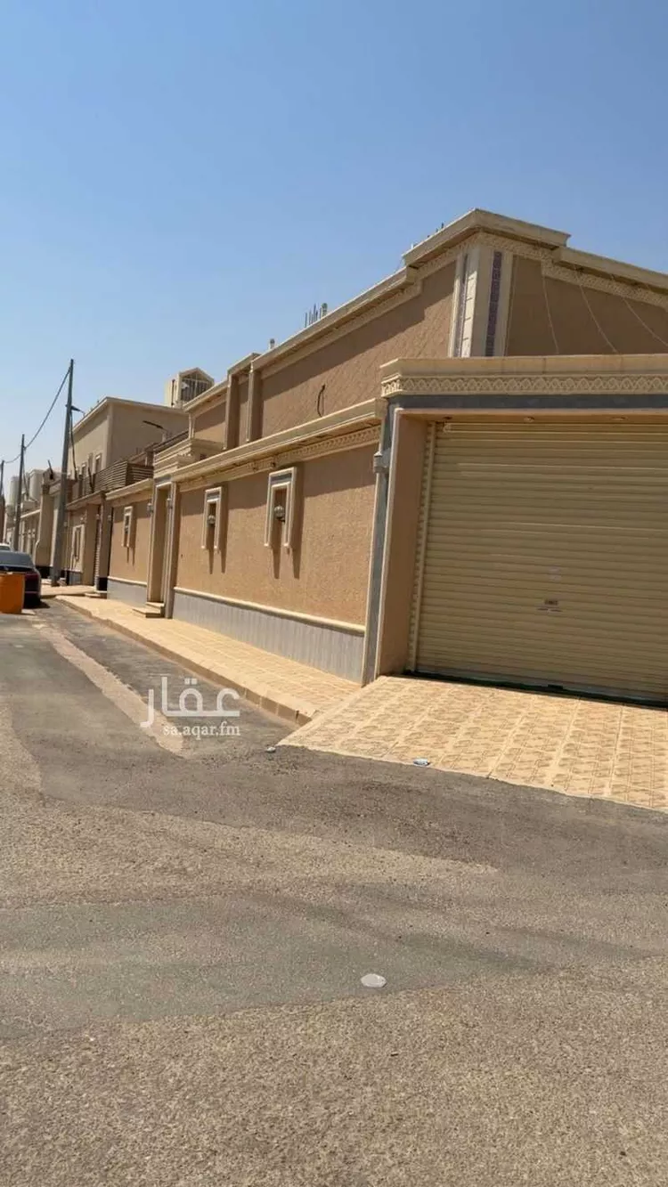 دور للبيع في شارع الجامعة 37, حي الجامعة, مدينة المزاحمية, منطقة الرياض صورة 2