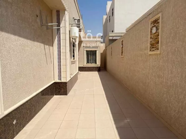 فيلا للبيع في شارع الجامعة 15, حي الجامعة, مدينة المزاحمية, منطقة الرياض 6