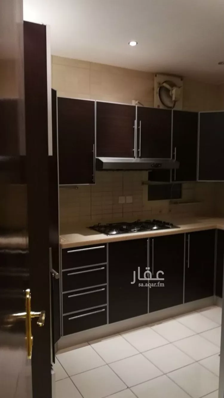 شقة للإيجار في شارع القريات, حي الندى, مدينة الرياض, منطقة الرياض صورة 3