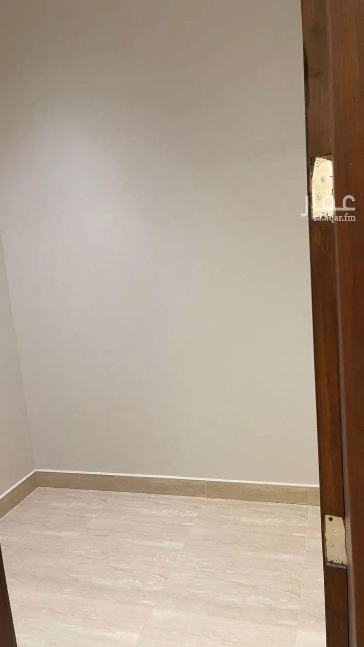 شقة للبيع في شارع أبي موسى عيسى بن دواد السطاس, حي الرمال, مدينة الرياض, منطقة الرياض