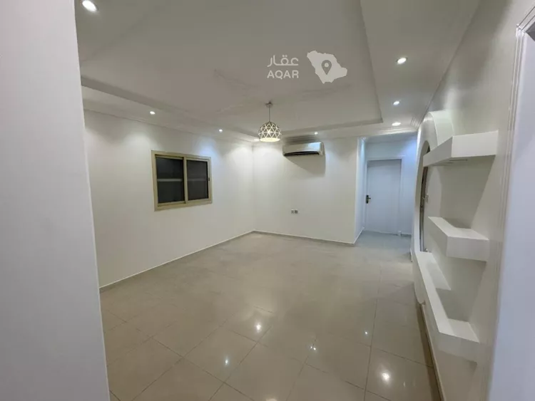 Floor for Rent in Riyadh Al Yasmin 7