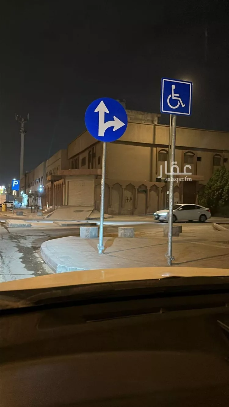 عمارة للبيع في شارع الأمير مساعد بن عبدالرحمن بن فيصل, حي العريجاء الأوسط, مدينة الرياض, منطقة الرياض