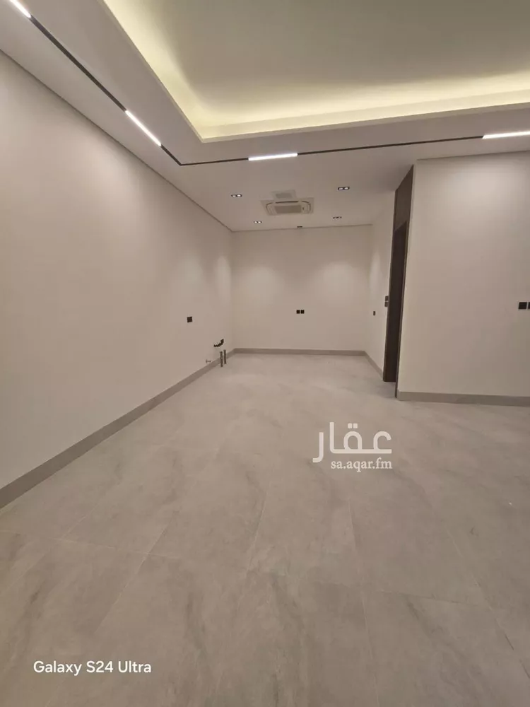 فيلا للبيع في شارع عبدالواحد السلمي, حي العارض, مدينة الرياض, منطقة الرياض 7