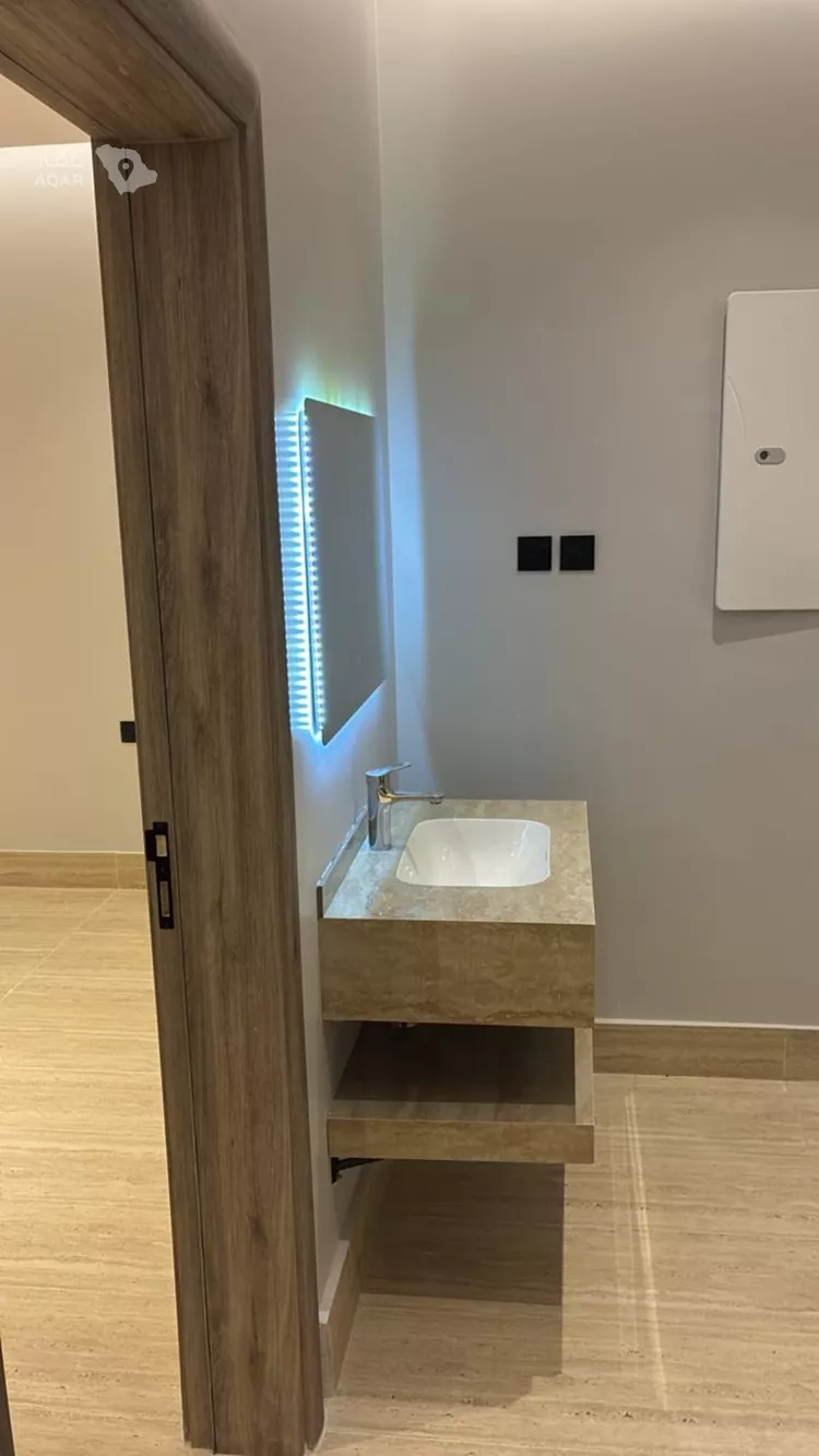 شقة للإيجار في شارع عبدالله بن سعد السديري, حي النزهة, مدينة الرياض, منطقة الرياض 21