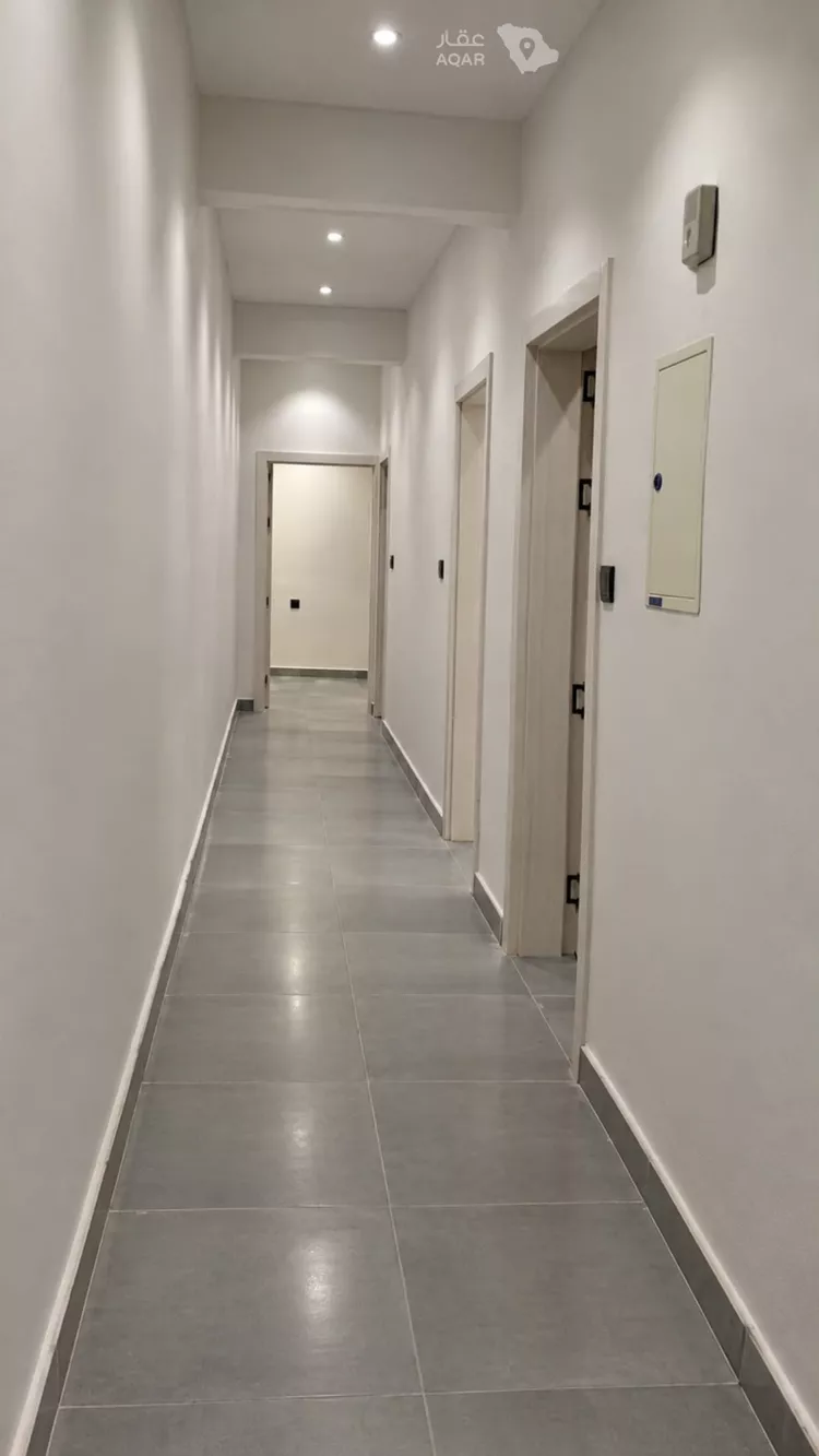 Building for Sale in Riyadh Skirinah