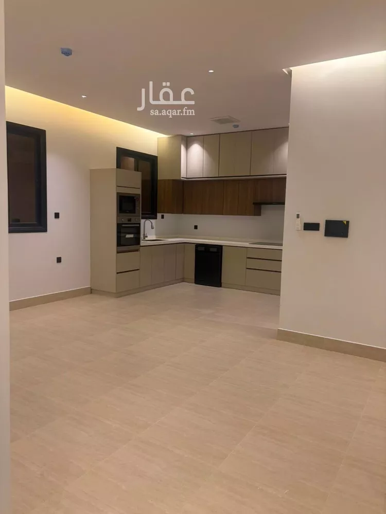 شقة للإيجار في شارع رقم 215, حي الملقا, مدينة الرياض, منطقة الرياض
