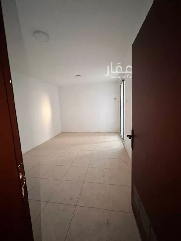 عمارة للإيجار في شارع الامير متعب ابن عبدالعزيز ، حي مدينة العمال ، الخبر ، الخبر