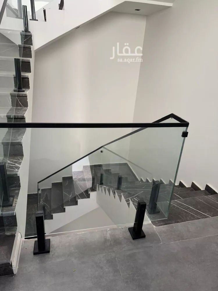 فيلا للإيجار في شارع رقم 110, حي ظهرة لبن, مدينة الرياض, منطقة الرياض