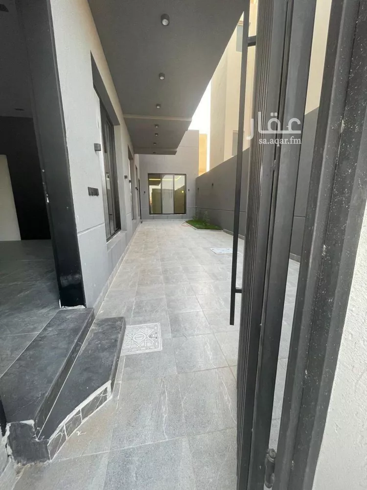 فيلا للإيجار في شارع رقم 110, حي ظهرة لبن, مدينة الرياض, منطقة الرياض صورة 5