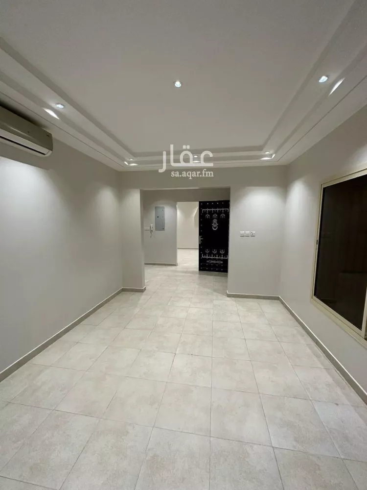 فيلا للإيجار في شارع رقم 22, حي الياسمين, مدينة الرياض, منطقة الرياض صورة 2