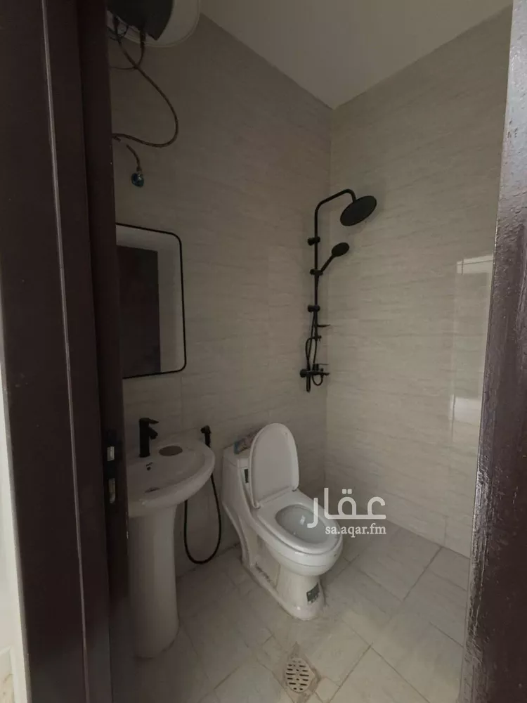فيلا للإيجار في شارع فالح بن الصغير, حي العقيق, مدينة الرياض, منطقة الرياض صورة 4