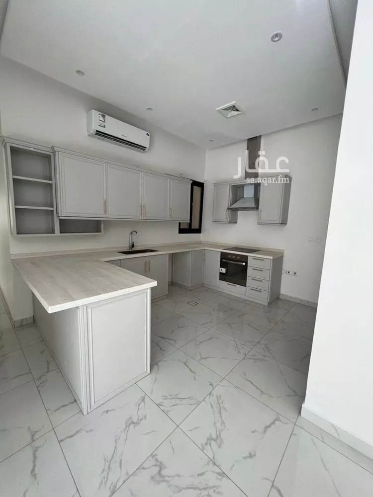 دور للإيجار في شارع أبي مسحل, حي الملك فهد, مدينة الرياض, منطقة الرياض