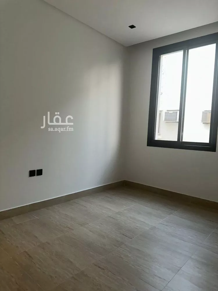 شقة للإيجار في شارع الامير مقرن بن عبدالعزيز, حي مغرزات, مدينة الرياض, منطقة الرياض صورة 2