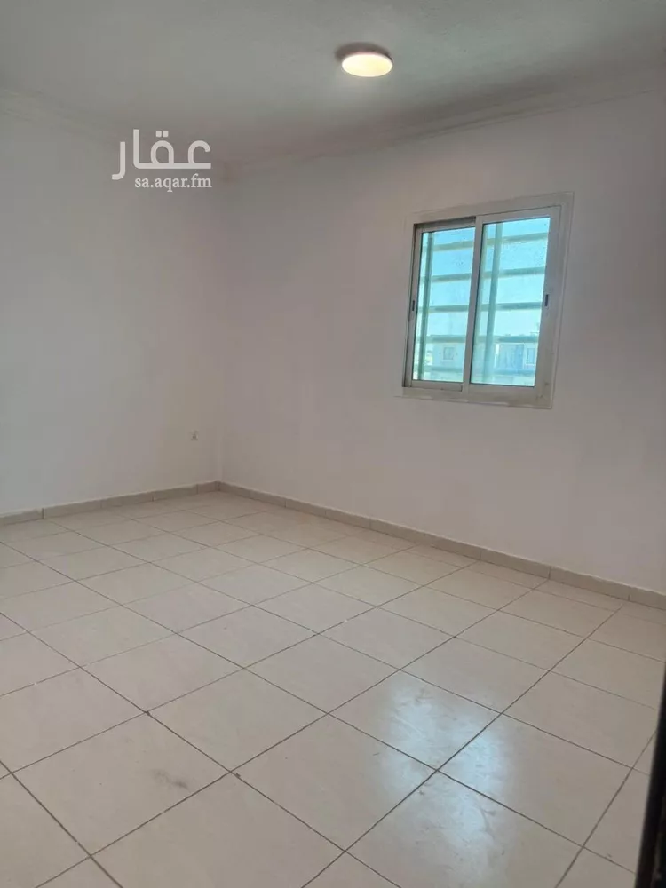 شقة للبيع في شارع الامير مقرن بن عبدالعزيز, حي النزهة, مدينة الرياض, منطقة الرياض صورة 2