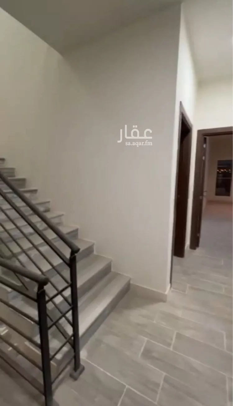 فيلا للإيجار في شارع زكريا الأنصاري, حي مطار الملك خالد الدولي, مدينة الرياض, منطقة الرياض صورة 5