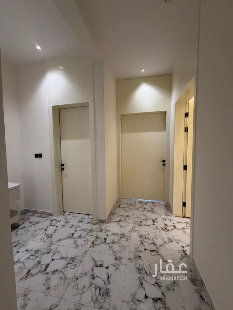 شقة للإيجار في شارع محمد الجمدي, حي عكاظ, مدينة الرياض, منطقة الرياض صورة 3