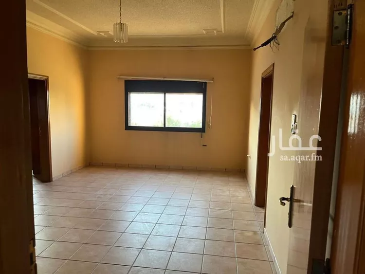 فيلا للإيجار في شارع الحكم بن نافع, حي الروضة, مدينة الرياض, منطقة الرياض صورة 4