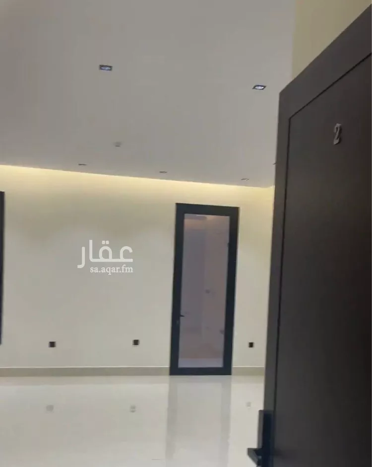عمارة للبيع في شارع أحمد بن هاشم, حي المهدية, مدينة الرياض, منطقة الرياض صورة 5