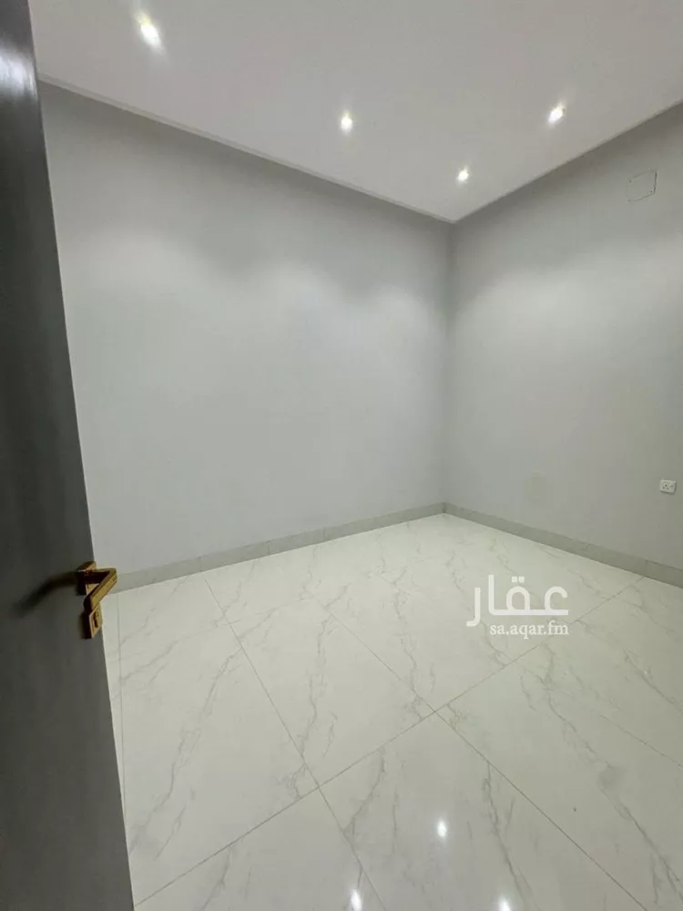 شقة للبيع في شارع عمارة بن أوس بن ثعلبة الأنصاري, حي الرمال, مدينة الرياض, منطقة الرياض صورة 2