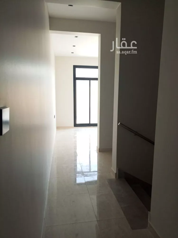 فيلا للبيع في شارع خالد بن بندر, حي النرجس, مدينة الرياض, منطقة الرياض صورة 2