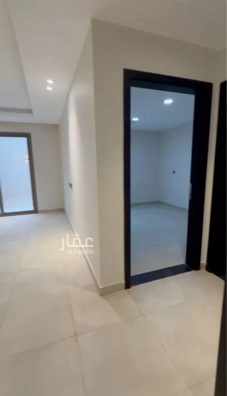 فيلا للإيجار في شارع ابي المكارم بن مفرج, حي عكاظ, مدينة الرياض, منطقة الرياض