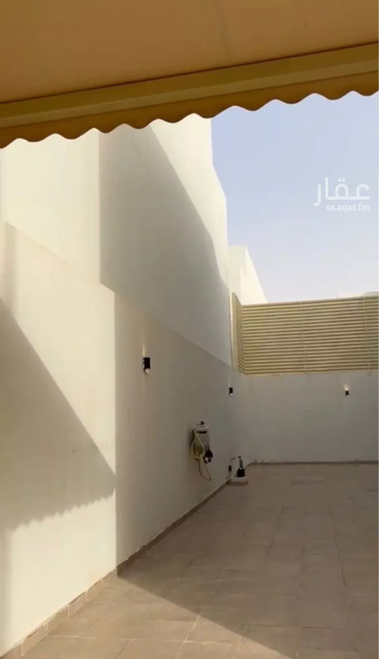 فيلا للإيجار في شارع سقطرة, حي الجنادرية, مدينة الرياض, منطقة الرياض صورة 2