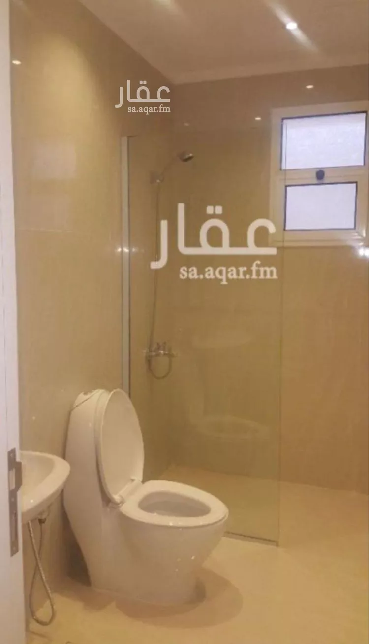 فيلا للإيجار في شارع محمد بن عكرمه, حي عرقة, مدينة الرياض, منطقة الرياض صورة 5