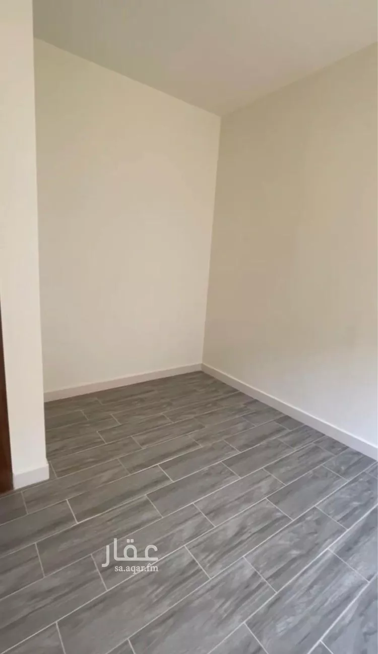 فيلا للإيجار في شارع زكريا الأنصاري, حي مطار الملك خالد الدولي, مدينة الرياض, منطقة الرياض صورة 3