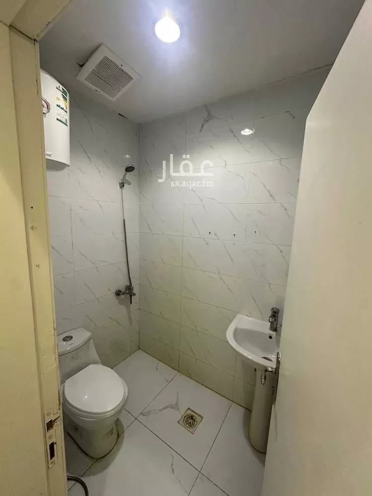 شقة للإيجار في شارع أبي المظفر بن محمد, حي المحمدية, مدينة الرياض, منطقة الرياض صورة 5