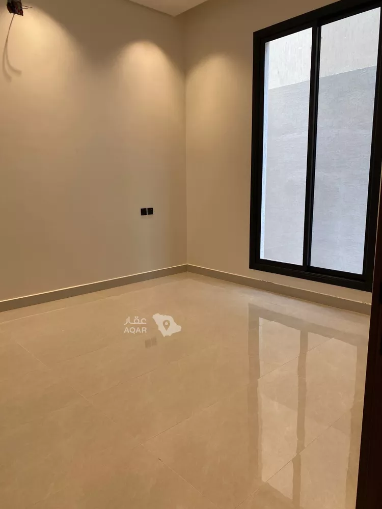 Floor for Sale in Riyadh As Saadah 6