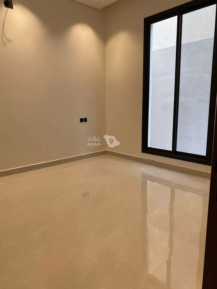 شقة للبيع في شارع خلاد بن عمرو, حي السعادة, مدينة الرياض, منطقة الرياض 5