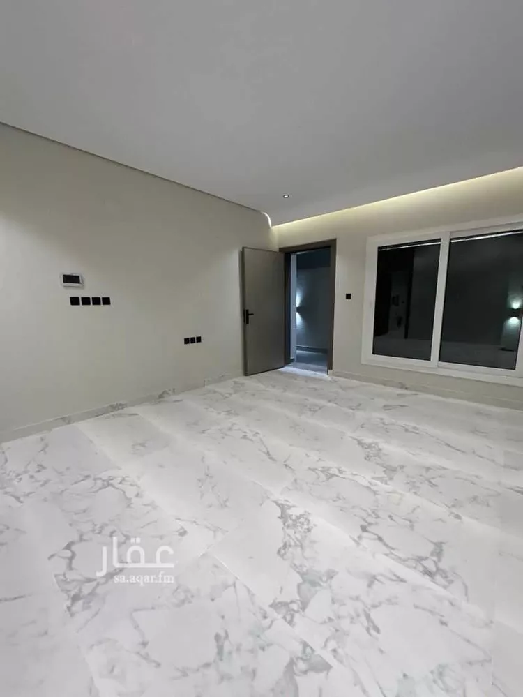 شقة للبيع في شارع هاشم الخطيب, حي الريان, مدينة تبوك, منطقة تبوك 7