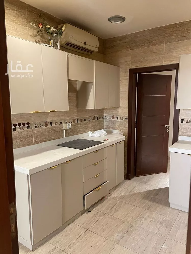 شقة للإيجار في شارع ابي بن معاذ الانصاري, حي الربيع, مدينة الرياض, منطقة الرياض صورة 2