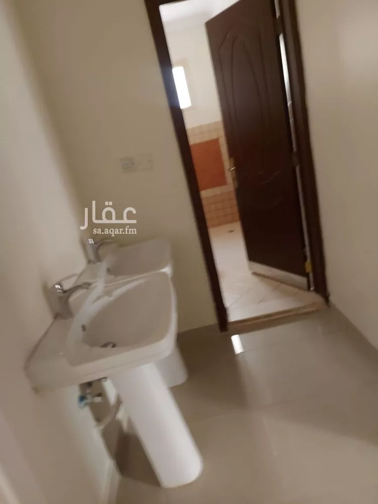 دور للإيجار في شارع مغيرة, حي الوادي, مدينة الرياض, منطقة الرياض صورة 2