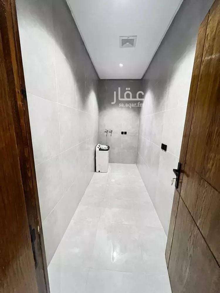 شقة للإيجار في شارع عبدالله بن عمرو ، حي الموظفين ، ابها ، منطقة عسير صورة 5